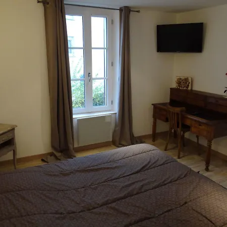 Hotel A La Belle Dame Nogent-sur-Seine